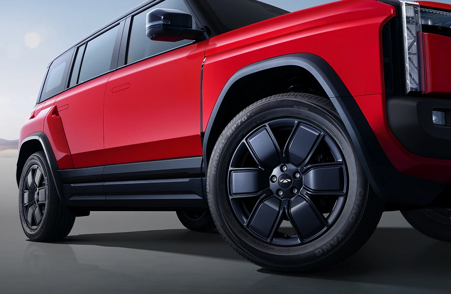 J6T Ground Clearance