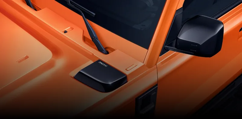 iCar mirror detail